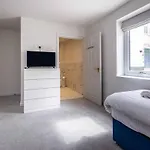 High-End Flat Near City Centre