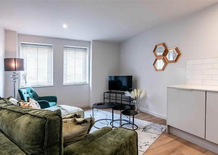 High-End Flat Near City Centre